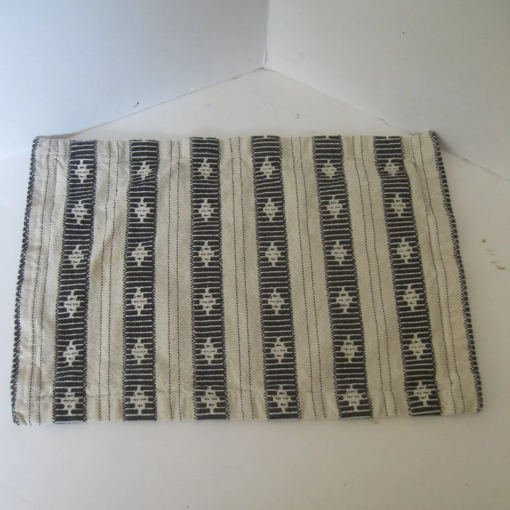 Set of 5 Crate & Barrel Eliana Placemats - Grey - 100% Cotton